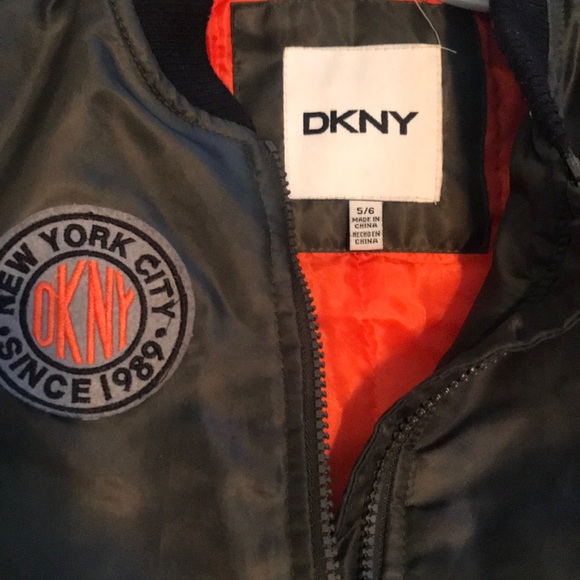 Jacket - Picture 2 of 3